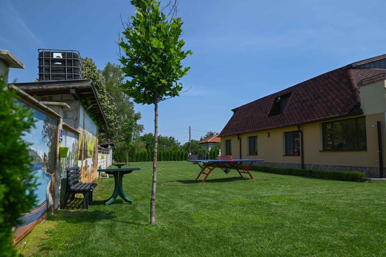 Guest House Erida Trastenik Eksteriør billede