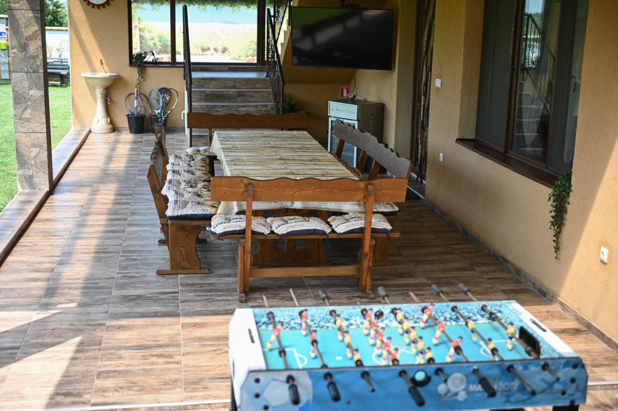 Guest House Erida Trastenik Eksteriør billede